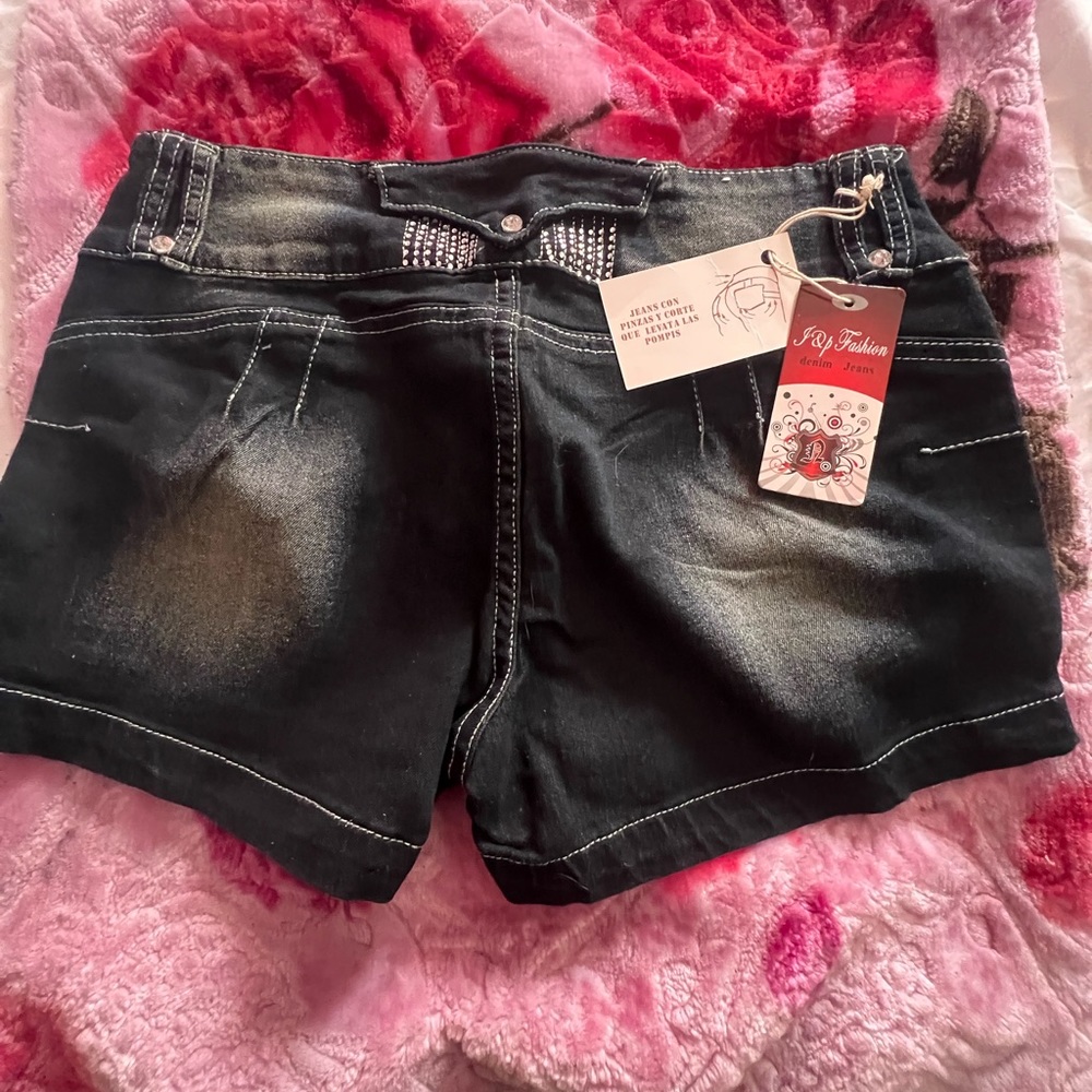 Short colombiano
